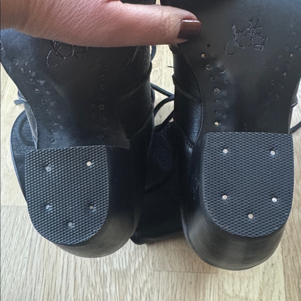 John Fluevog Black Leather Lace-Up Ankle Boots - Picture 9 of 10